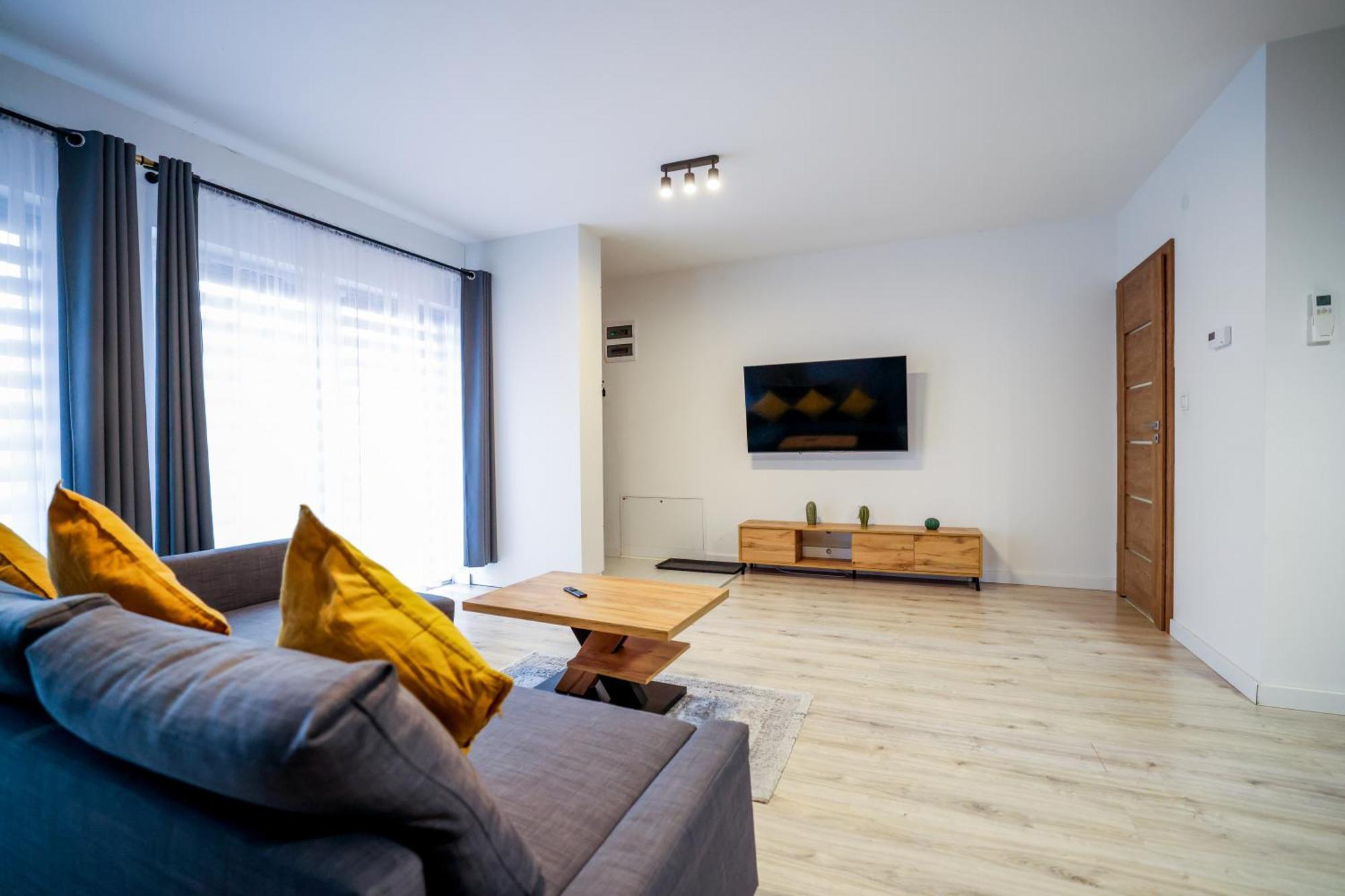 Apartment Multirooms *